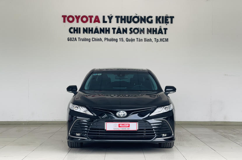 Toyota Tây Ninh, Bán xe Camry 2.0Q cũ, nhập Thái, siêu lướt, đời 2022, hỗ trợ trả góp, biển số Tây Ninh